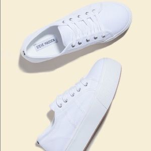 SOLD Steve Madden Emmi Platform shoes